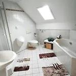 Gaestewohnung Urfttalsperre Apartmán Schleiden