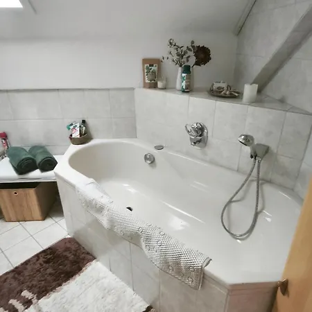 Gaestewohnung Urfttalsperre